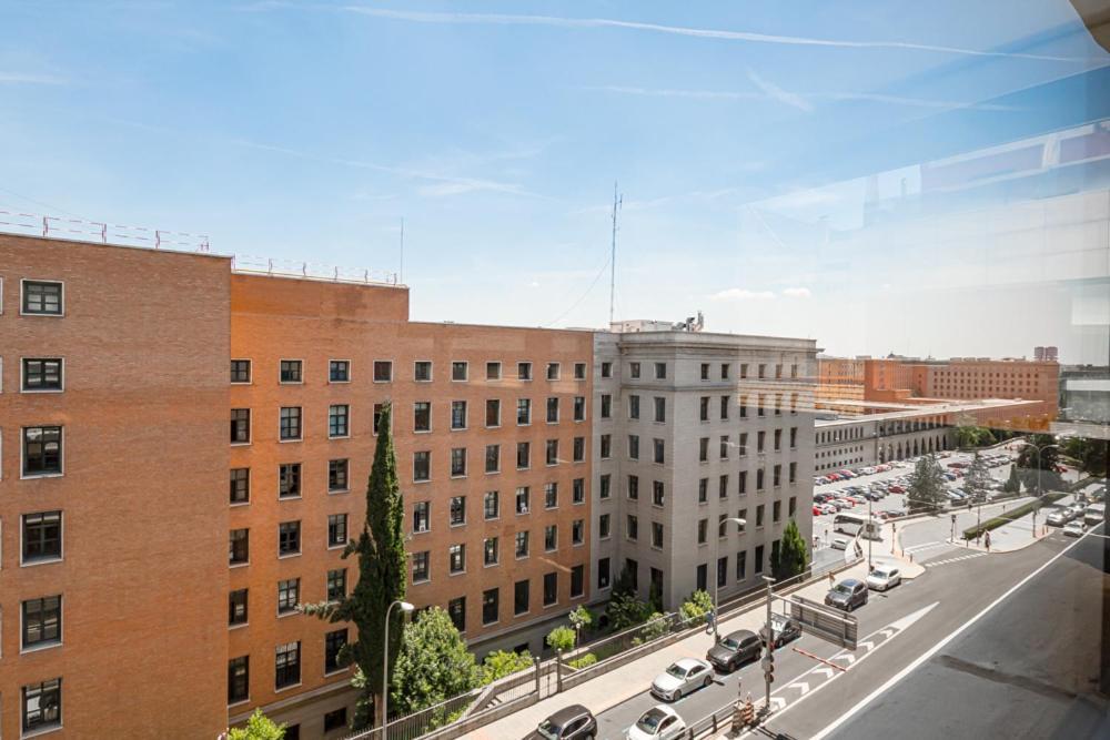 Bernabeu Nuevos Ministerios Apartment Madrid Exterior photo