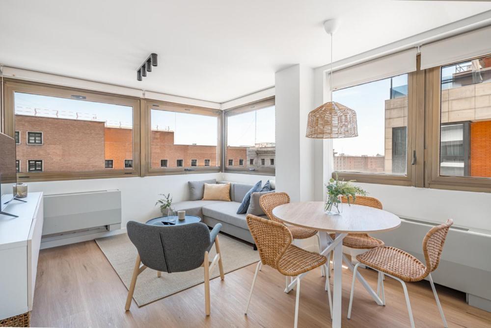 Bernabeu Nuevos Ministerios Apartment Madrid Exterior photo